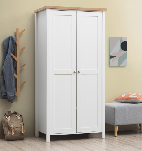 Двухстворчатые шкафы