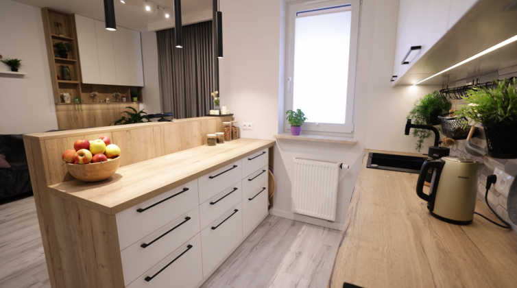 Кухня из натурального шпона